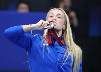 Οι σκύλοι -οδηγοί μπαίνουν παντού