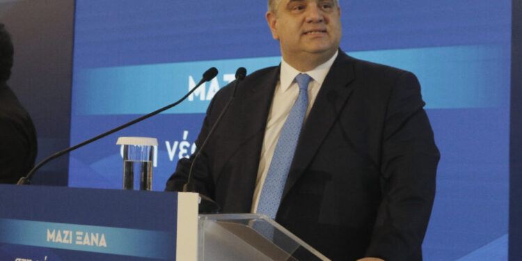 Ï Âïõëåõôçò ôçò Í.Ä Âáóßëçò Óðáíáêçò åêïøå óçìåñá ôçí ðñùôï÷ñïíéÜôéêç âáóéëüðéôá ôïõ Ðïëéôéêïõ ôïõ Ãñáöåßïõ óå Îåíïäï÷åéo óôçí Ë.Óõããñïõ ðáñïõóéá åêáôïíôáäùí  ößëùí ôïõ  ÖÙÔÏ  ×ÑÇÓÔÏÓ ÌÐÏÍÇÓ// EUROKINISSI