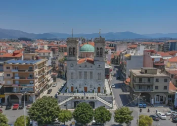 Τρίπολη: 365.000€ για ένα “κουβούκλιο” που ψήνει και παγώνει τα ζώα